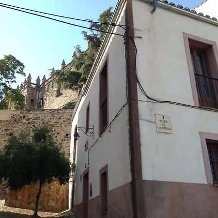 Casas De La Juderia, Juderia Vieja * Caces